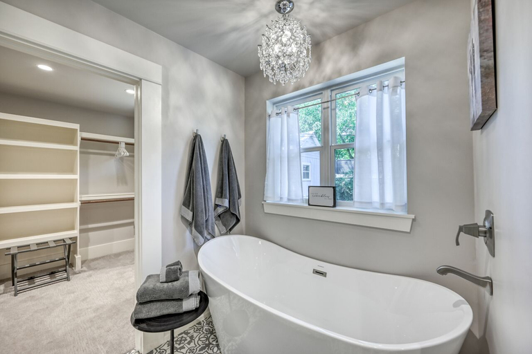 Bathroom 5, Modern Luxurious Home With Game Room, Gillespie