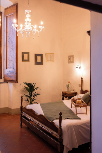 Bedroom 4, Castello Vicchiomaggio, Florence