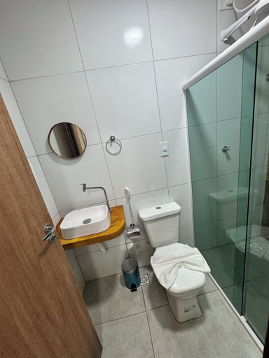 Bathroom 3, Pousada Vila Mar Japaratinga, Japaratinga