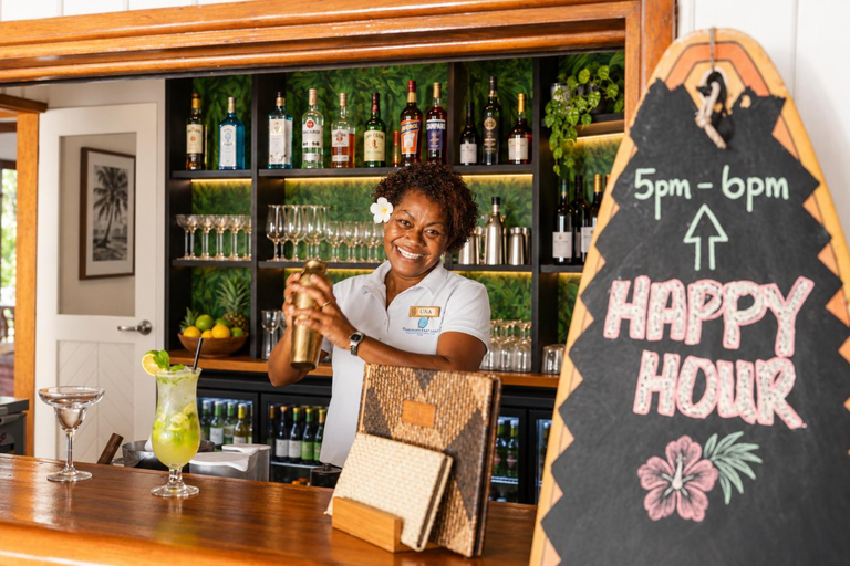 Food & Drinks 4, Oarsman's Bay Lodge, Ba