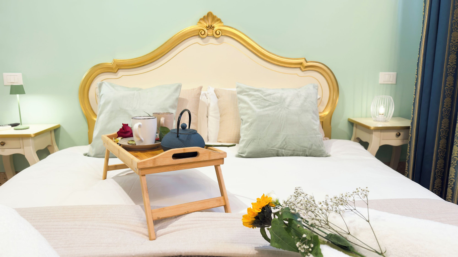 Bedroom 2, Gesuiti Cozy and Central Apartment by Ca-sa Check, Venezia