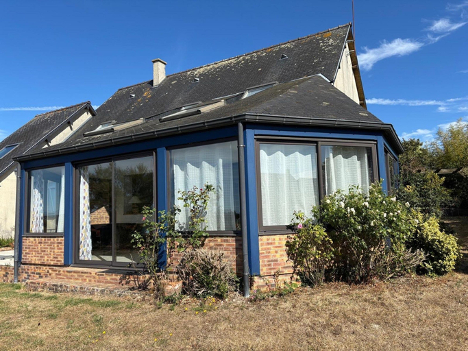 Exterior 3, Relaxing Holiday Home in Normandy, Manche