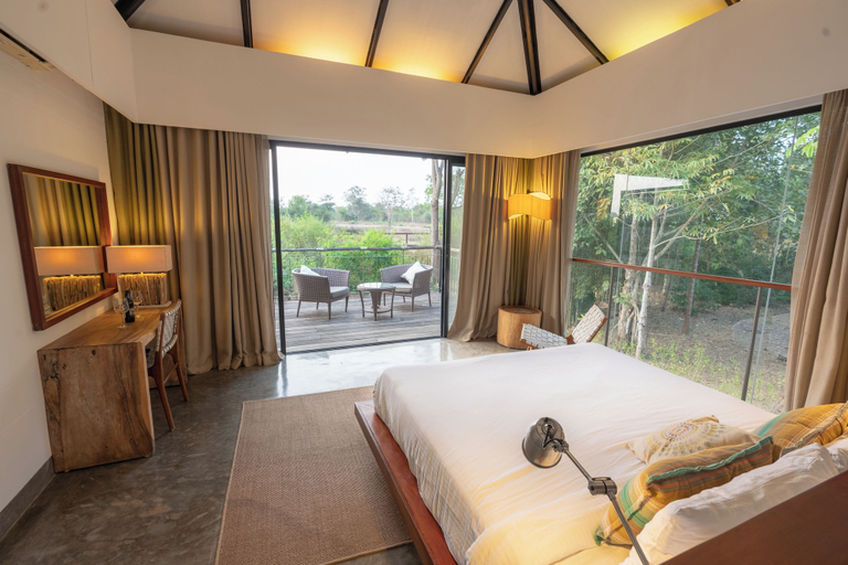 Room 3, KAAV Safari Lodge, Mysore