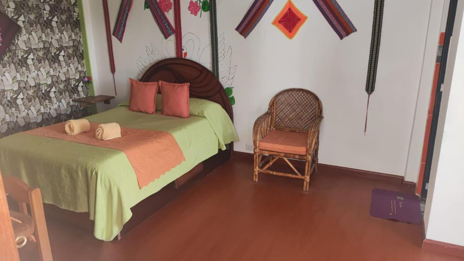 Bedroom 2, HOSTAL PIEDRA ANDINA - Copacabana, Manco Kapac