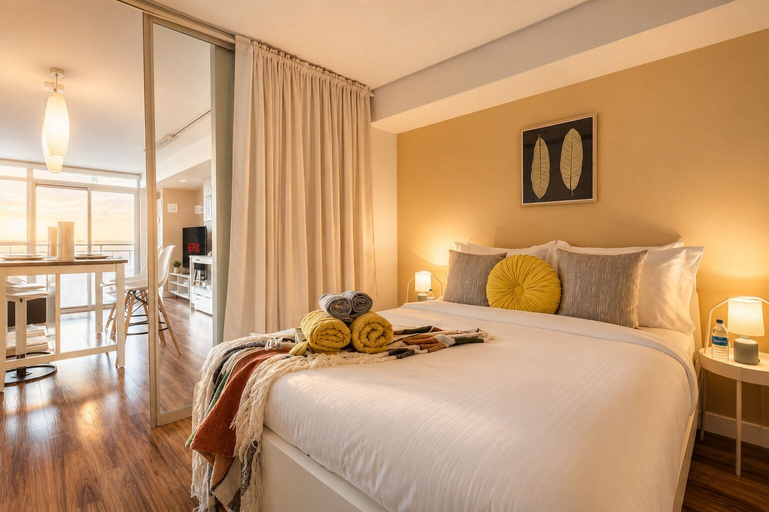 Room 4, Waterfront Luxury Escape, Toronto