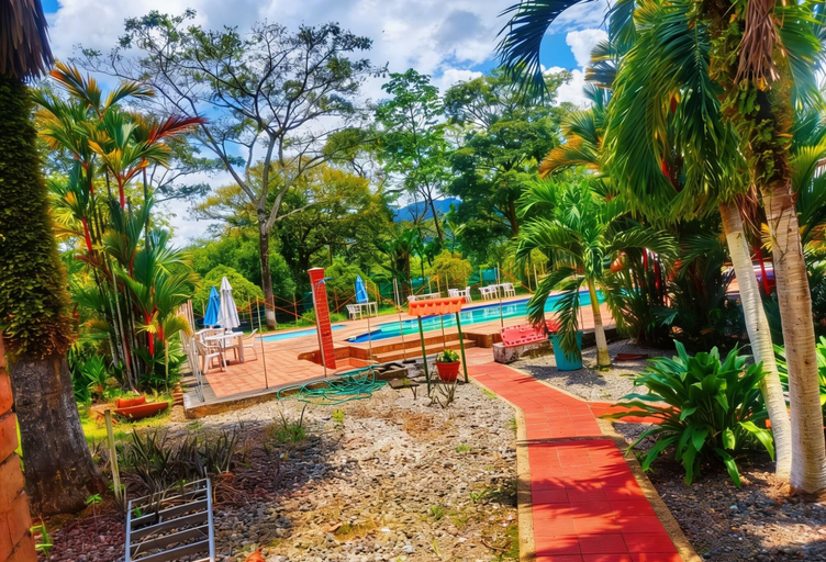 Pool 5, VILLA VICTORIA, Villavicencio