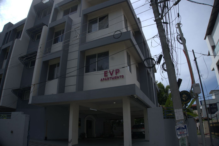Exterior 2, Pop Tavern Le fort Luxe, Thiruvananthapuram
