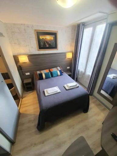 Bedroom 3, HOTEL SAVOY, Paris