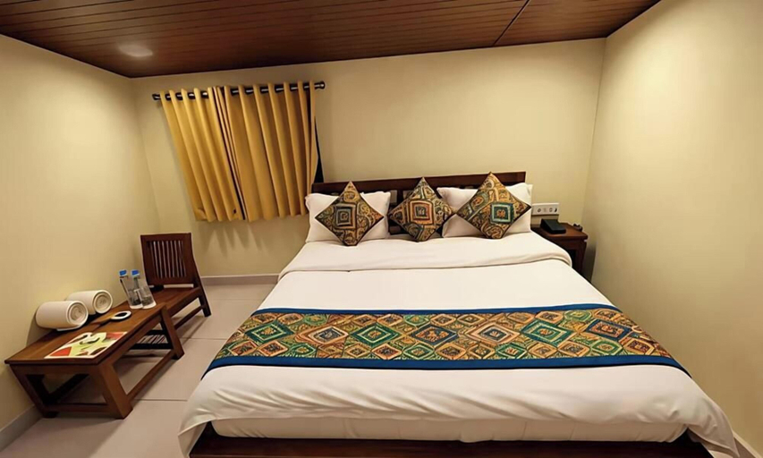 Room 2, Royal Raj Palace, Sirohi