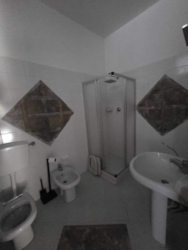 Bathroom 2, Hermoso Housing Affittacamere Spinetta, Alessandria