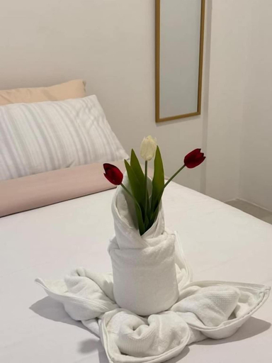 Room 2, Casa Apollo Suites, Puerto Princesa City