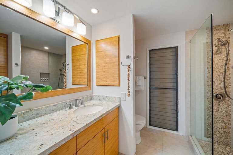 Interior 5, 2BD Breathtaking Ocean Views With AC & Pool-wailea Ekolu 907, Maui