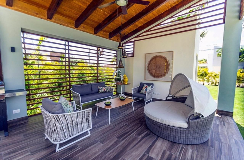Terrace/patio, Villa Palmera 4BR Villa Private Pool BBQ, Salvaleon de Higuey