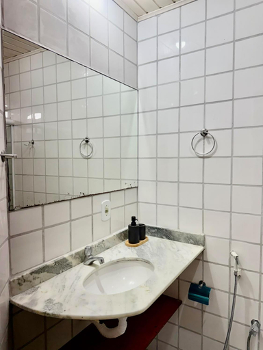 Bathroom 3, Pousada do Capitao, Arraial do Cabo