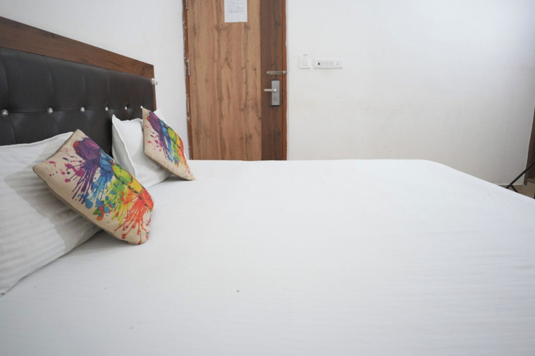 Room 2, Vrindavan Inn Hotel & Banquet Lucknow, Lucknow