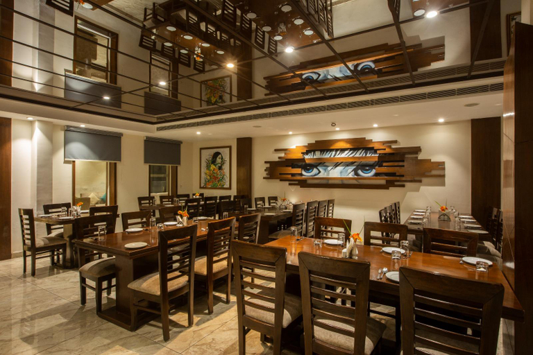 Food & Drinks 4, Hotel West End Delhi Airport, Delhi