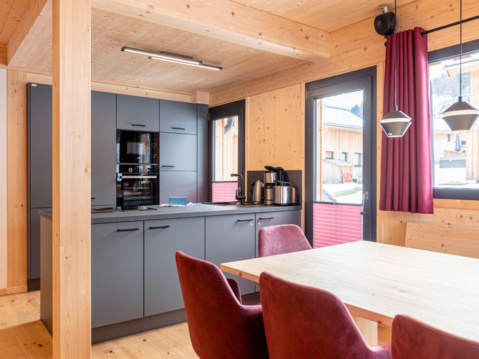 Others 5, Nice chalet with hot tub, Murau