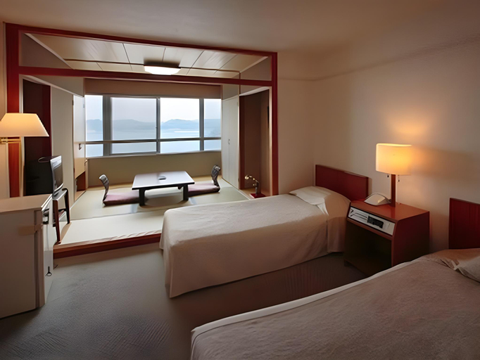Bedroom 3, Hirado Kaijyo Hotel, Hirado