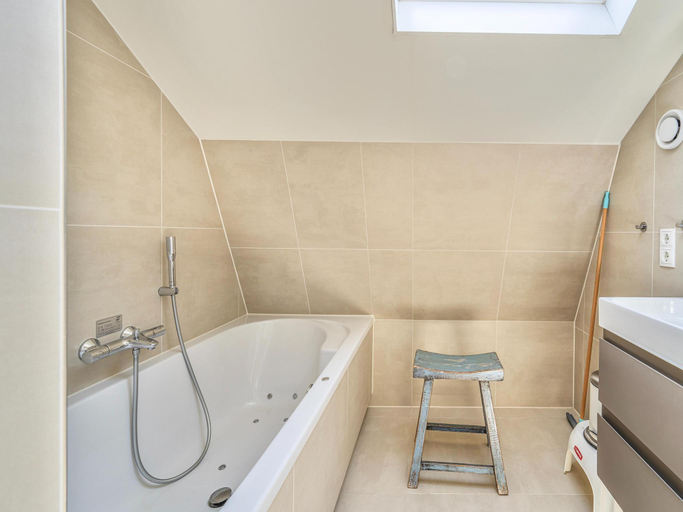Bathroom 3, Beautiful holiday home with terrace, Bergen