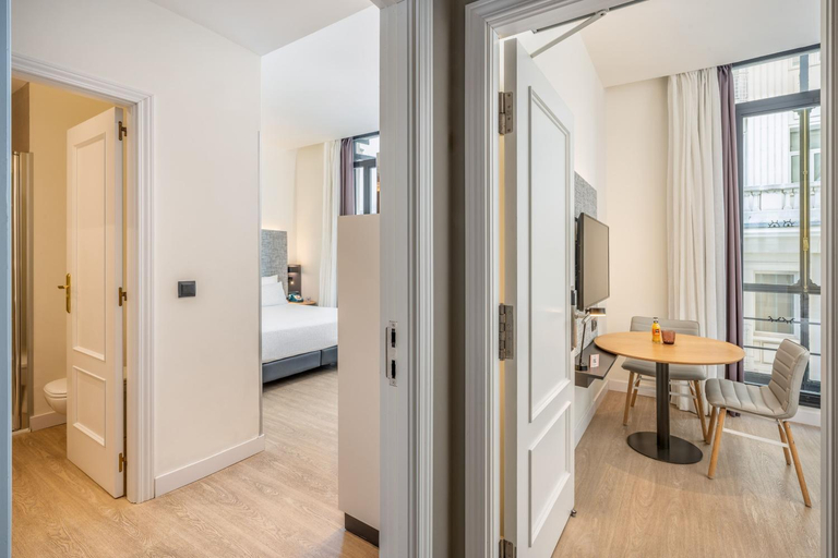 Bedroom 2, INNSiDE Madrid Gran Vía, Madrid