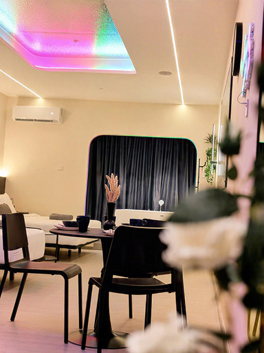 Food & Drinks 4, Mount austin # akademik suites# austin center, Johor Bahru