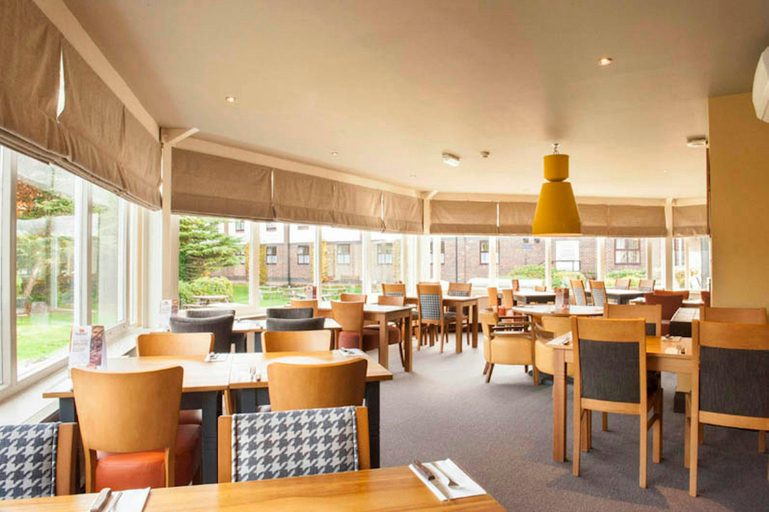 Food & Drinks 4, Premier Inn Wirral - Heswall, Wirral