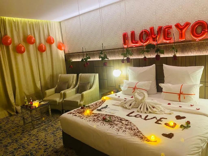 Bedroom 4, Sama Al Madinah Hotel, Al Madinah Al Munawwarah