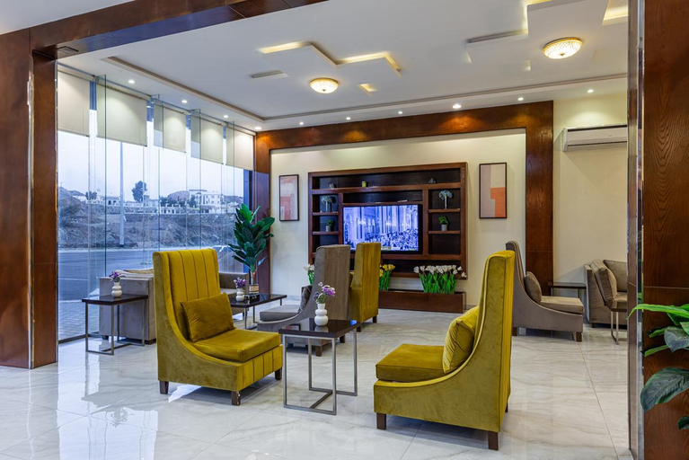 Others 3, Al Qasr Airport