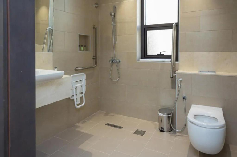 Bathroom, Azur Regency Hotel Apartments, Dubai