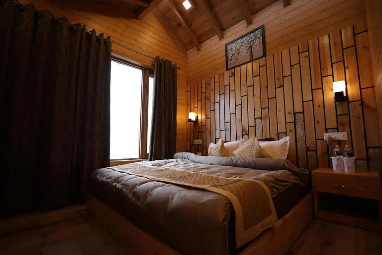 Bedroom, Rooftop Cottages & Restaurant, Pangot, Nainital