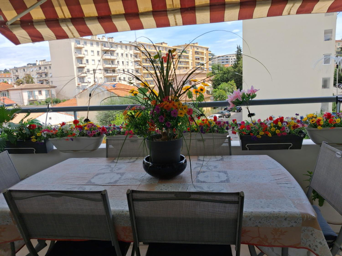 Others 2, Location chambre 2 personnes chez Angela, Alpes-Maritimes