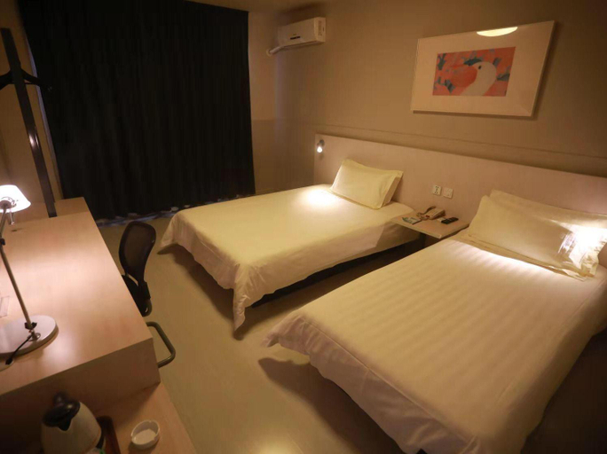 Bedroom 3, Jinjiang Inn Dalian Development Zone Jinma Road Light Railway Station, Dalian