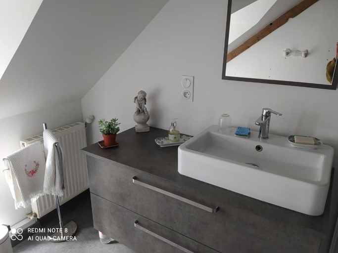 Bathroom 3, Ker Anahid - L'Atelier, Côtes-d'Armor