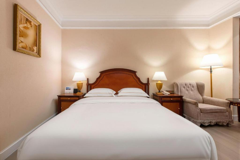 Bedroom 3, Shantou Golden Gulf Hotel, Shantou