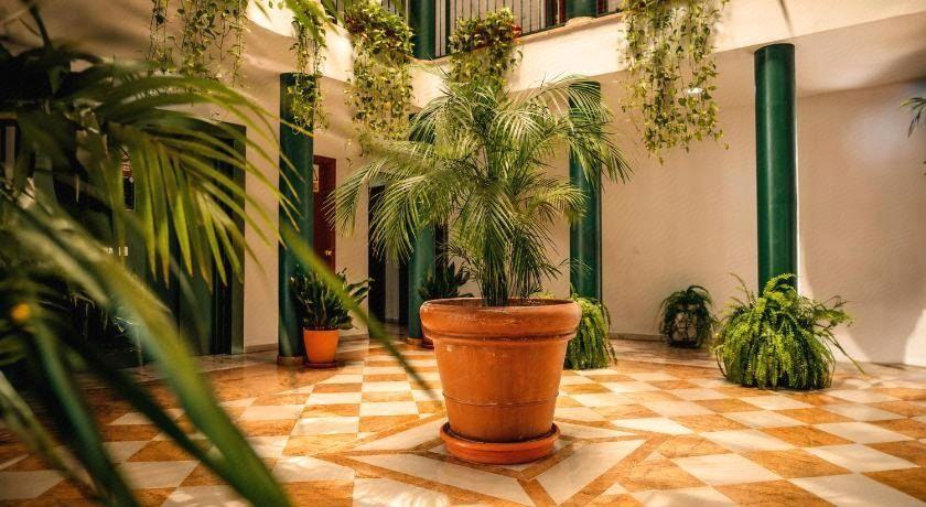Exterior & Views 1, Apartamentos Vertice Bib Rambla, Sevilla