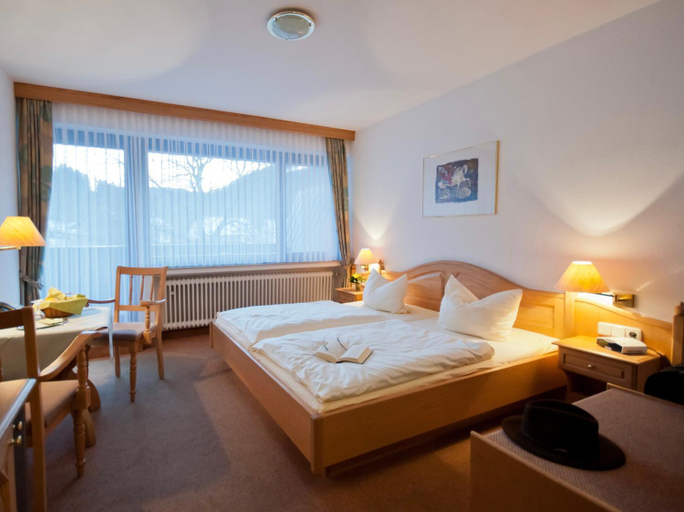Bedroom 2, Hotel Landhaus Klockener, Hochsauerlandkreis