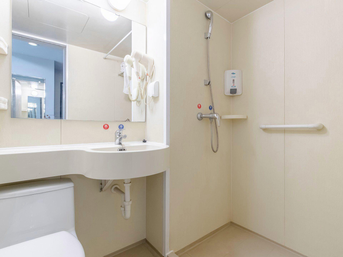 Bathroom, Jinjiang Inn Weihai High Speed Qingdao South Road, Weihai