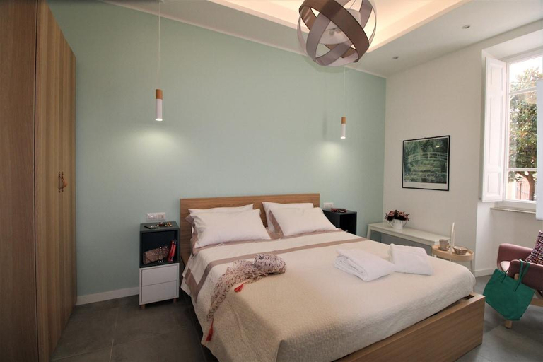 Bedroom 2, Veniero37 Guest House, Rome