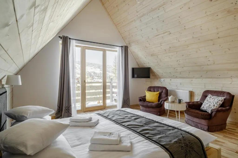 Bedroom 2, Tatra Wood House, Tatra