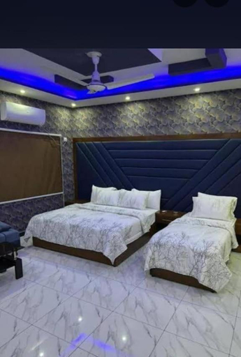 Bedroom 5, Regalia Inn Hotel Karachi, Karachi