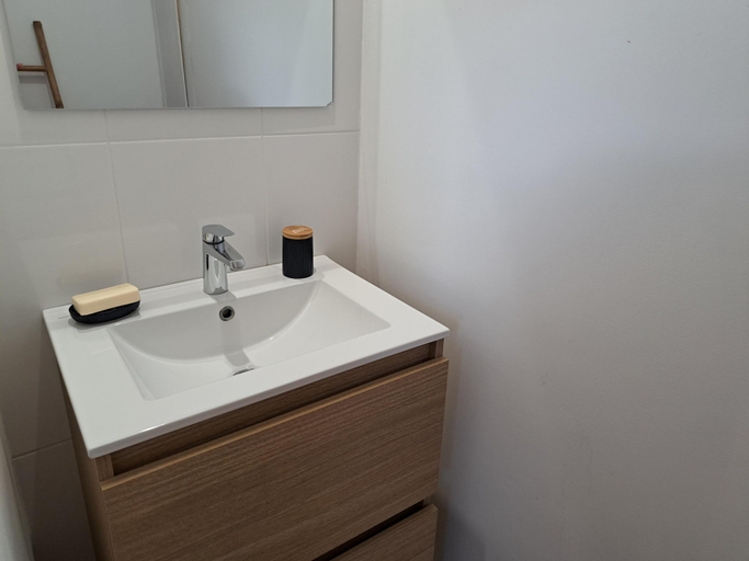 Bathroom 3, Holiday Home in Brittany with Sea View, Finistère