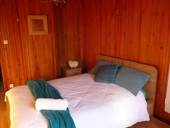 Bedroom 3, L'ânon d'Andon, Alpes-Maritimes