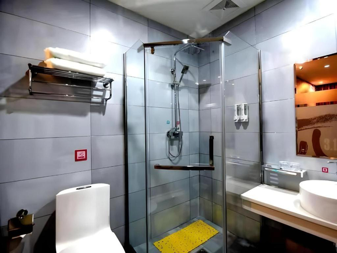 Bathroom, PAI Hotel·Linfen Hongdong Lily Town, Linfen