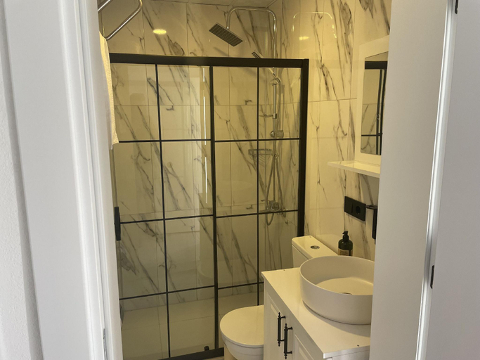 Bathroom 3, Imbrossa Hotel, Gökçeada