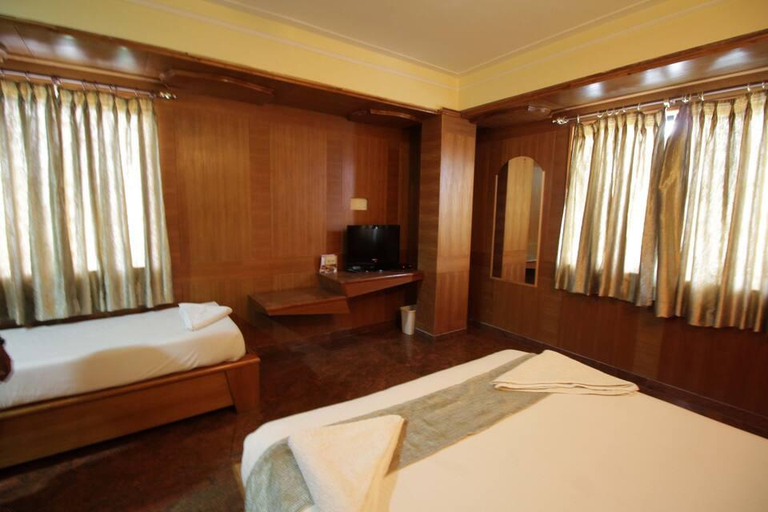 Others 3, Mahendra Hotels, Mysore