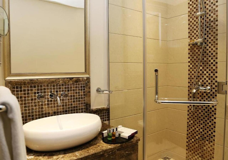Bathroom, Boudl Hotel Suites Fahahil