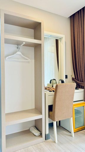 Bedroom 3, Toprak City Hotel, Antalya