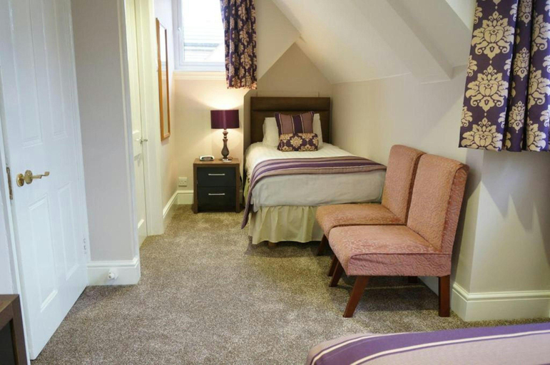 Bedroom 3, The Lawn Guest House, Surrey
