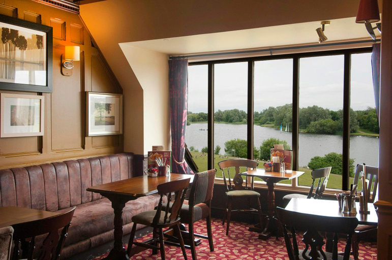 Food & Drinks 4, Premier Inn Milton Keynes South, Milton Keynes