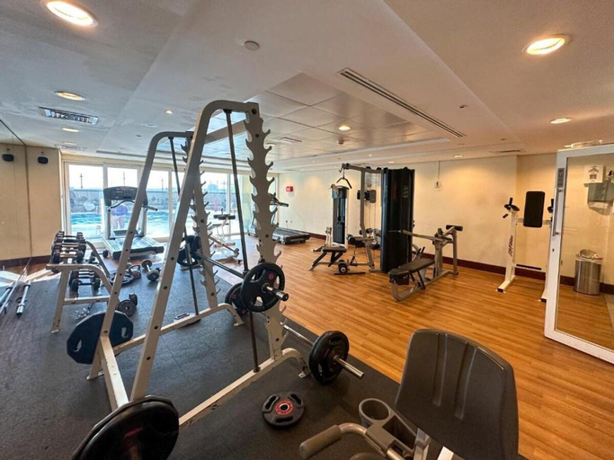 Others 5, Shiny & Fresh - Studio with Lake View - JLT, Dubai